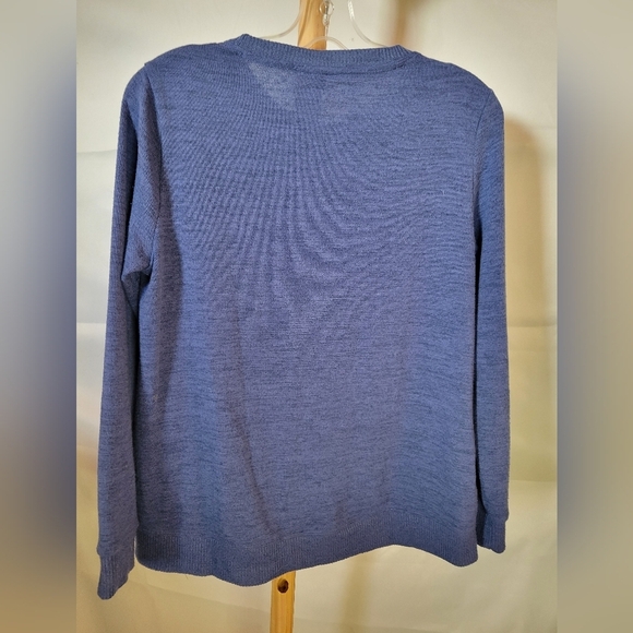 Joe Fresh Blue Sweater size Medium long sleeves - Picture 5 of 6